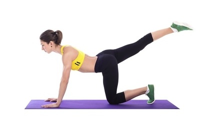 瘦臂瑜伽小动作 练出迷人臂部曲线