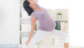 简单一招减肥瑜伽 有效瘦全身(图)