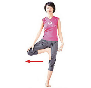 超简单两式减肥瑜伽 冬天狂瘦下半身(图)