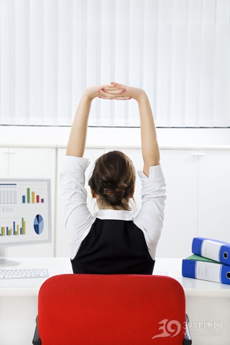 韩式居家瘦身操 与赘肉再见