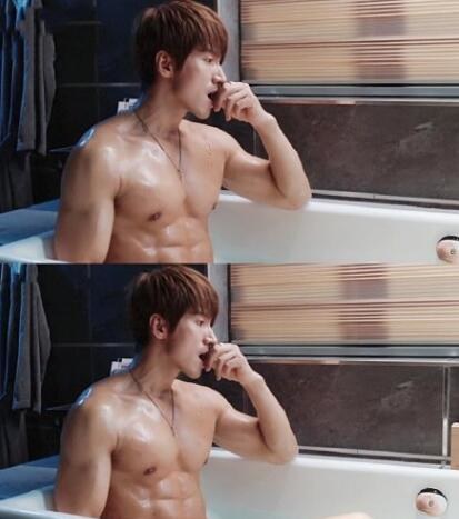 43岁的言承旭还能有如此健硕的腹肌！这绝了的腹肌怎样练出来的