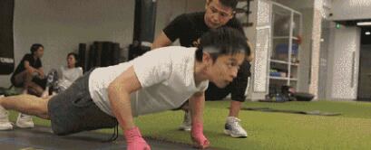 董子健体能训练暴瘦40斤！如何进行减肥体能训练