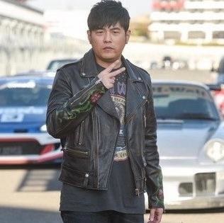 周杰伦胖了：他是喝奶茶变胖的？其实是患上了这种“不死病症”