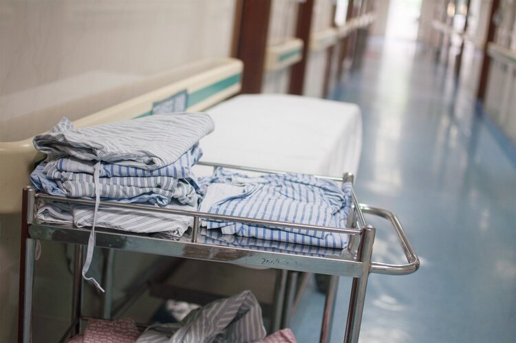 人死前都有“回光返照”吗？临终前的5大征兆，了解下做好准备