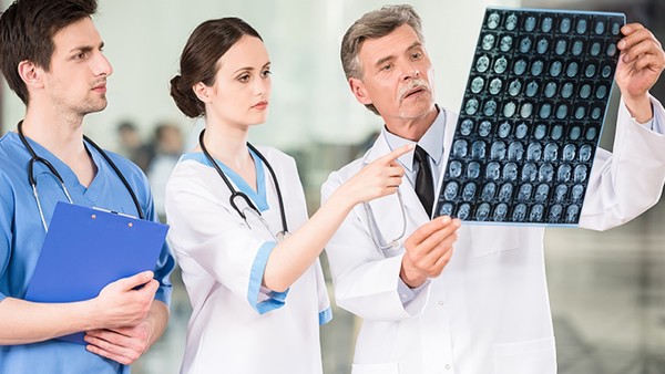 男性尿道炎难以治愈怎么办？小心6大因素诱发男性尿道炎