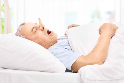 ​老人晨练后别睡“回笼觉”