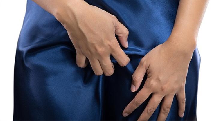 如何自检出是否患有子宫肌瘤的症状