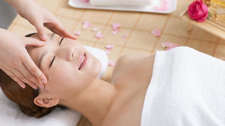 治疗痤疮从饮食开始吧!