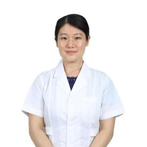 孔维萍