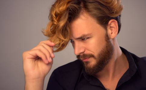 怎样的睡姿会影响附睾炎？