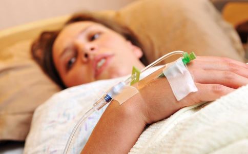 女生月经不调选择中医治疗