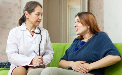 月经经期腰痛的原因是什么 月经期间腰酸怎么办