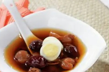 桂圆红枣鸡蛋红糖水的功效与作用