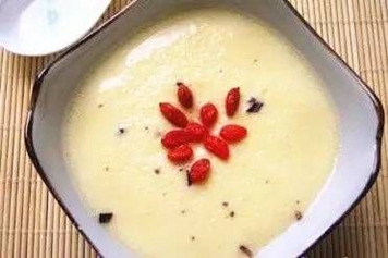 枸杞鸡蛋羹的功效与作用