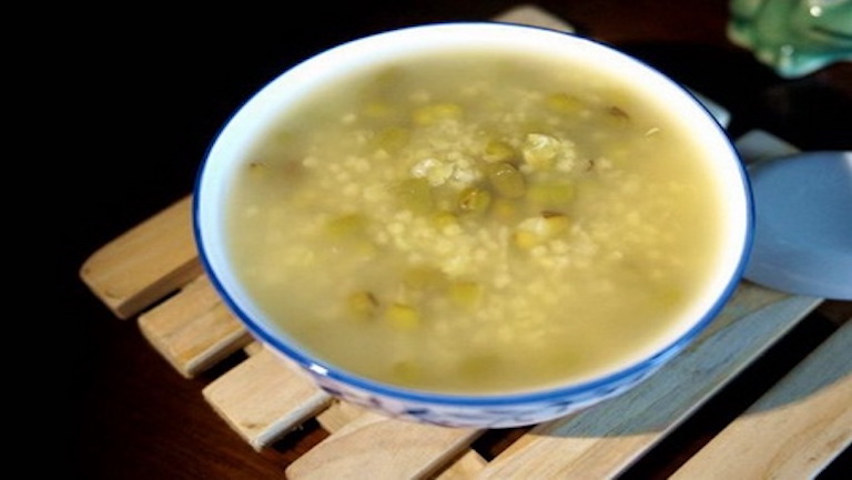 绿豆小米粥的功效与作用