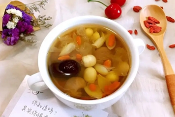 红枣莲子百合汤的功效与作用