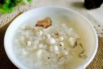 茯苓白术薏米一起煮水的功效与作用