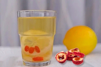 柠檬山楂枸杞泡水喝的功效与作用