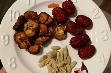 山楂麦冬泡水喝的功效与作用