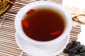 桑葚枸杞西洋参泡水喝的功效与作用