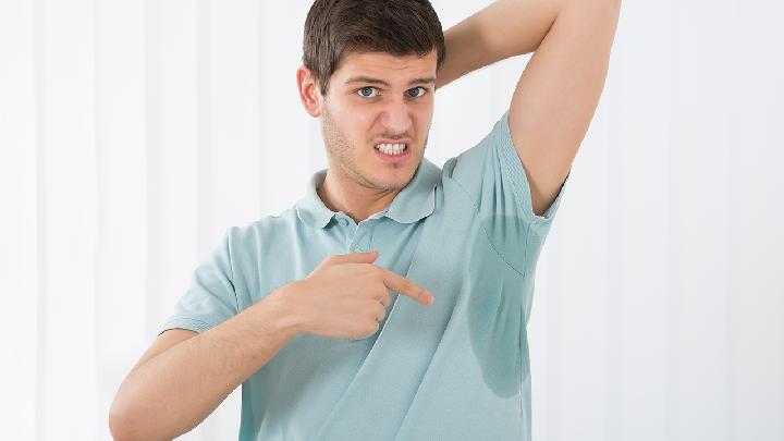 腋臭患者日常生活中要注意的五方面。