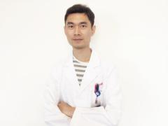 戚辰