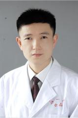 邹雷