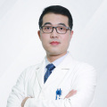 常鹏