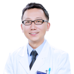 李欣