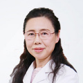 何萍