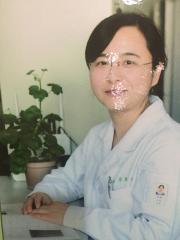 吕薇