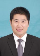 张伟龙