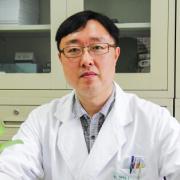 李镇