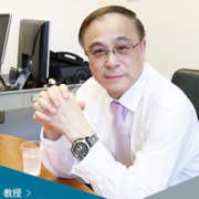潘卫利