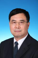 阎明